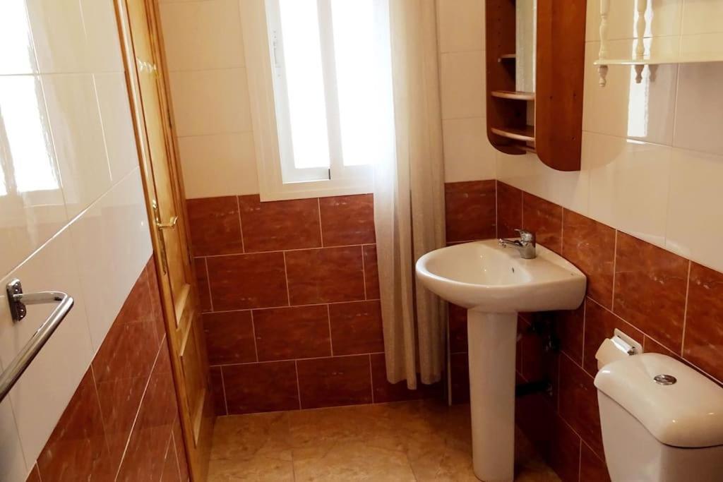 ランハロン Casa Rubi Townhouseヴィラ エクステリア 写真